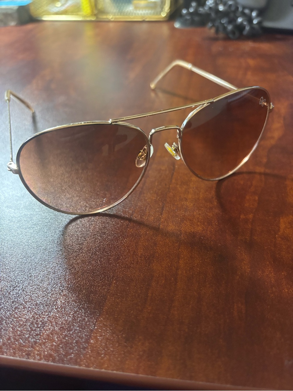 Disney Minnie Mouse Gold Aviator Sunglasses Brown Gradient Lenses Women’s